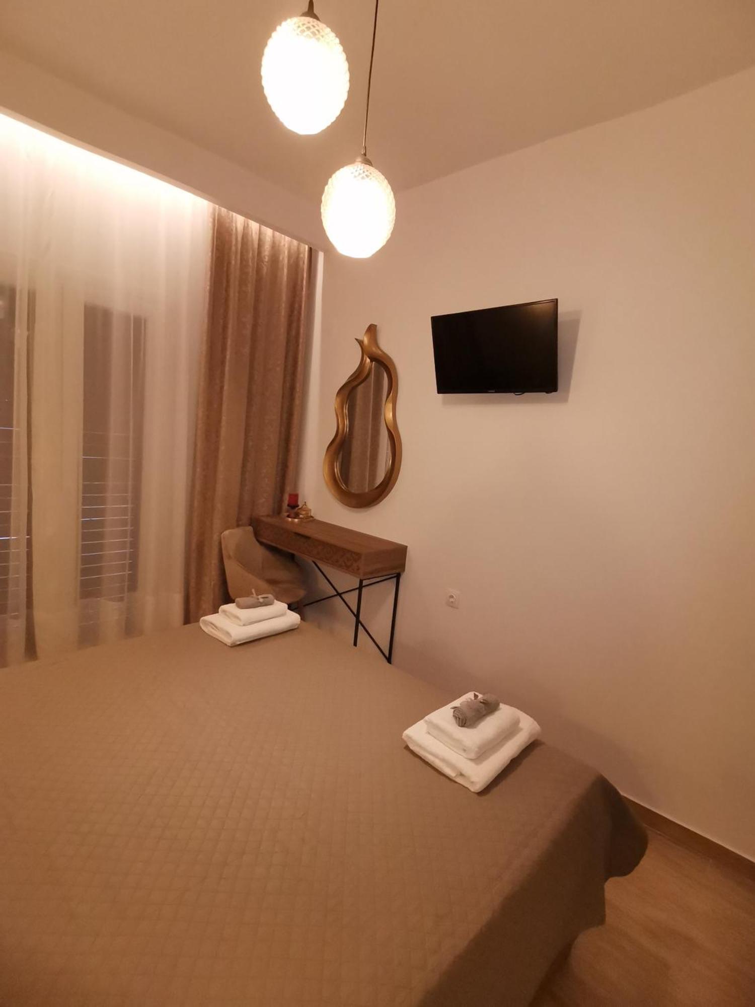 Litsa Studios Patitiri  Luaran gambar