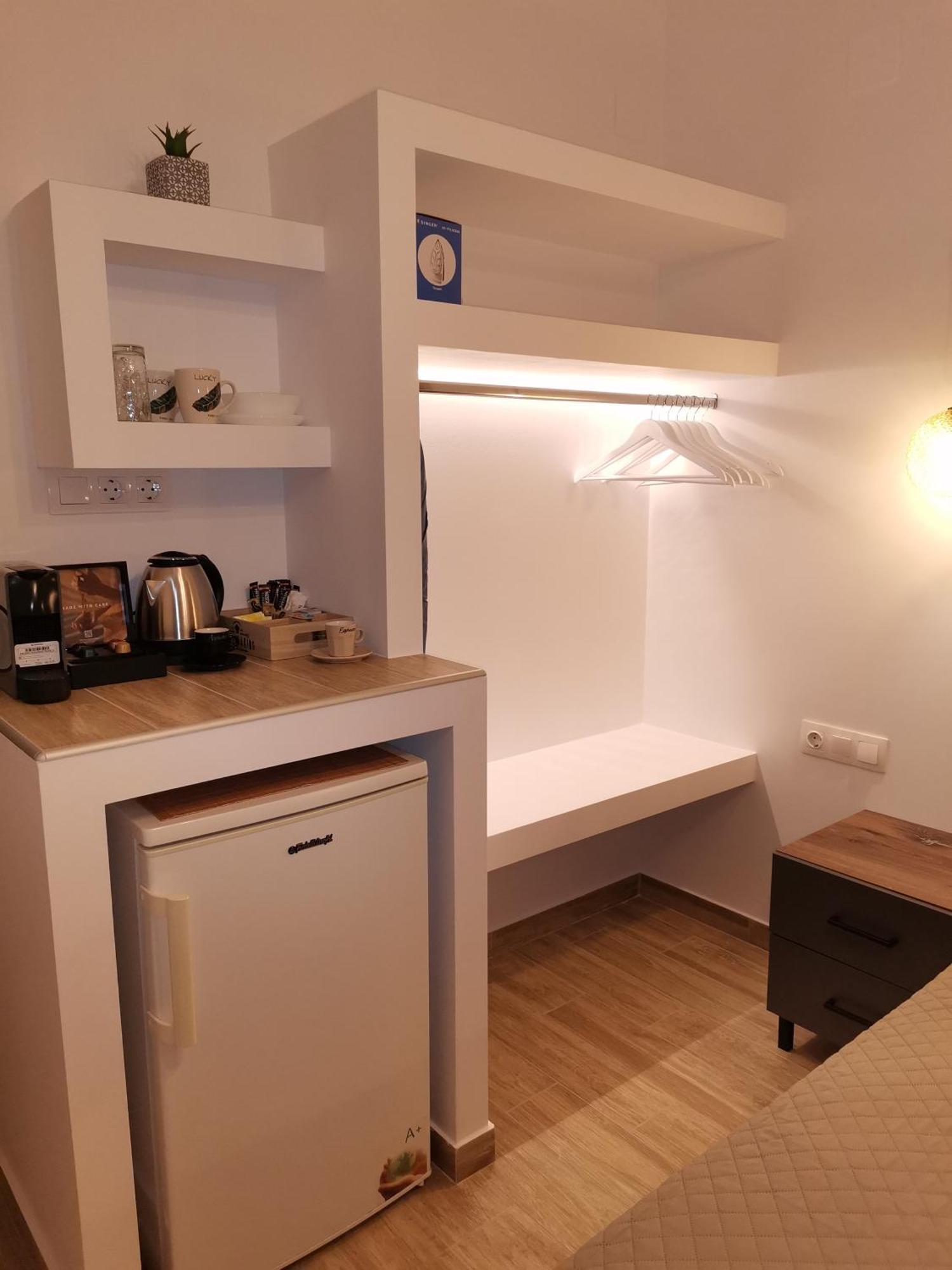 Litsa Studios Patitiri  Luaran gambar